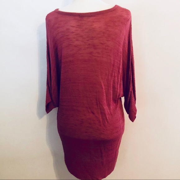 Oversized Sweater - Picture 3 of 4